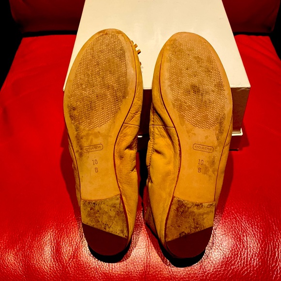 Coach Beautiful Nude Suede Gold Leather Lining Logo Flower Flats - Picture 7 of 12